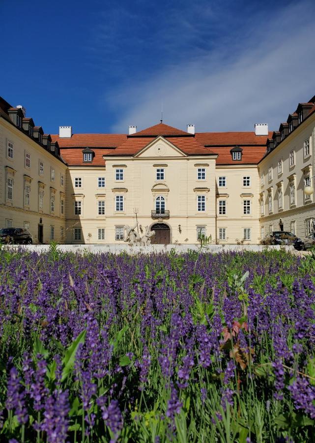 Hotel Zamek Napajedla Zewnętrze zdjęcie