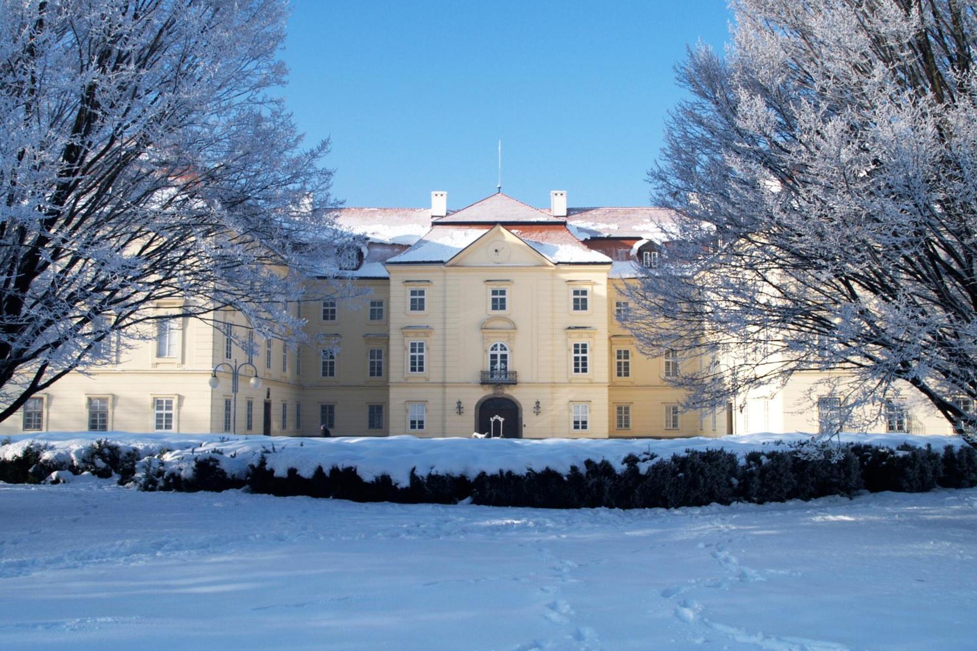 Hotel Zamek Napajedla Zewnętrze zdjęcie