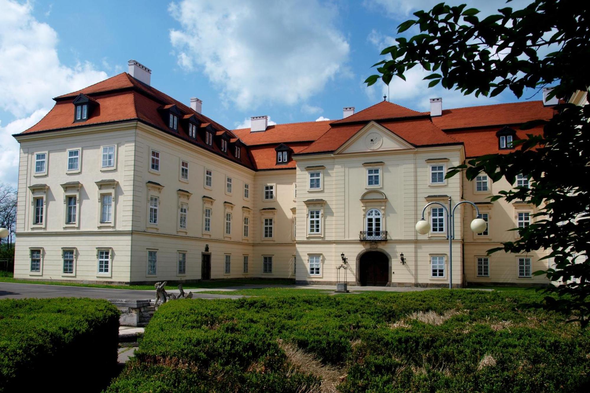 Hotel Zamek Napajedla Zewnętrze zdjęcie
