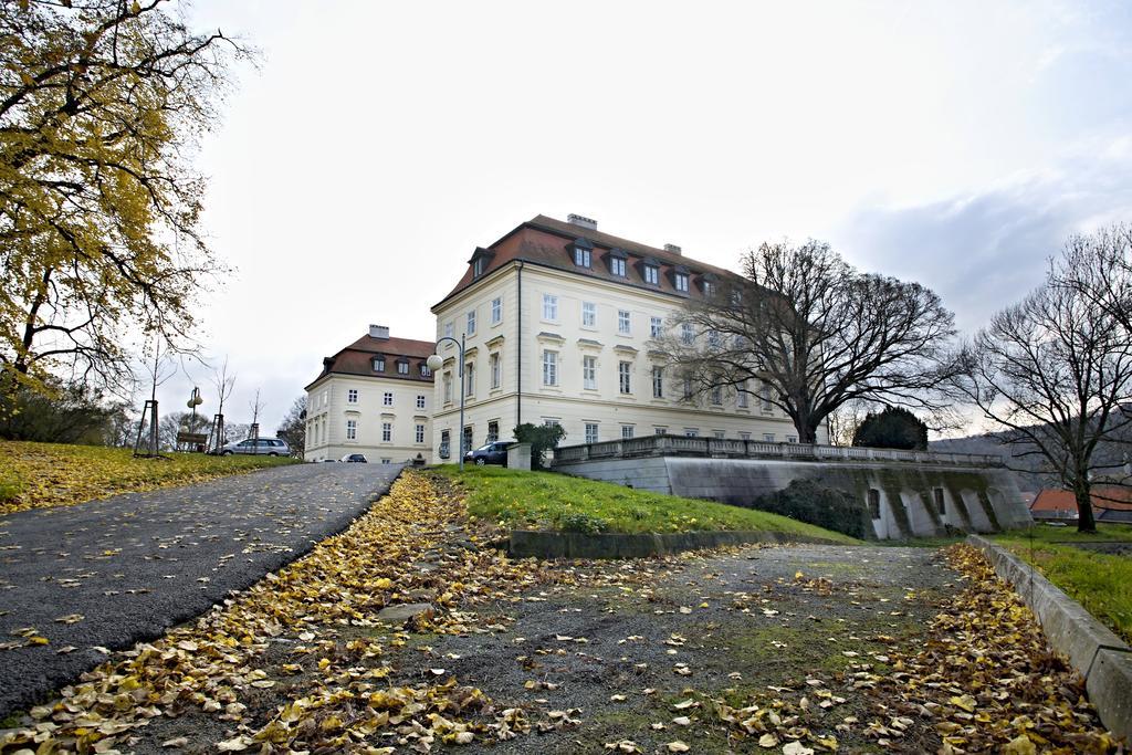 Hotel Zamek Napajedla Zewnętrze zdjęcie