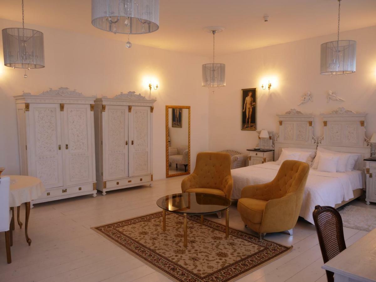 Hotel Zamek Napajedla Zewnętrze zdjęcie