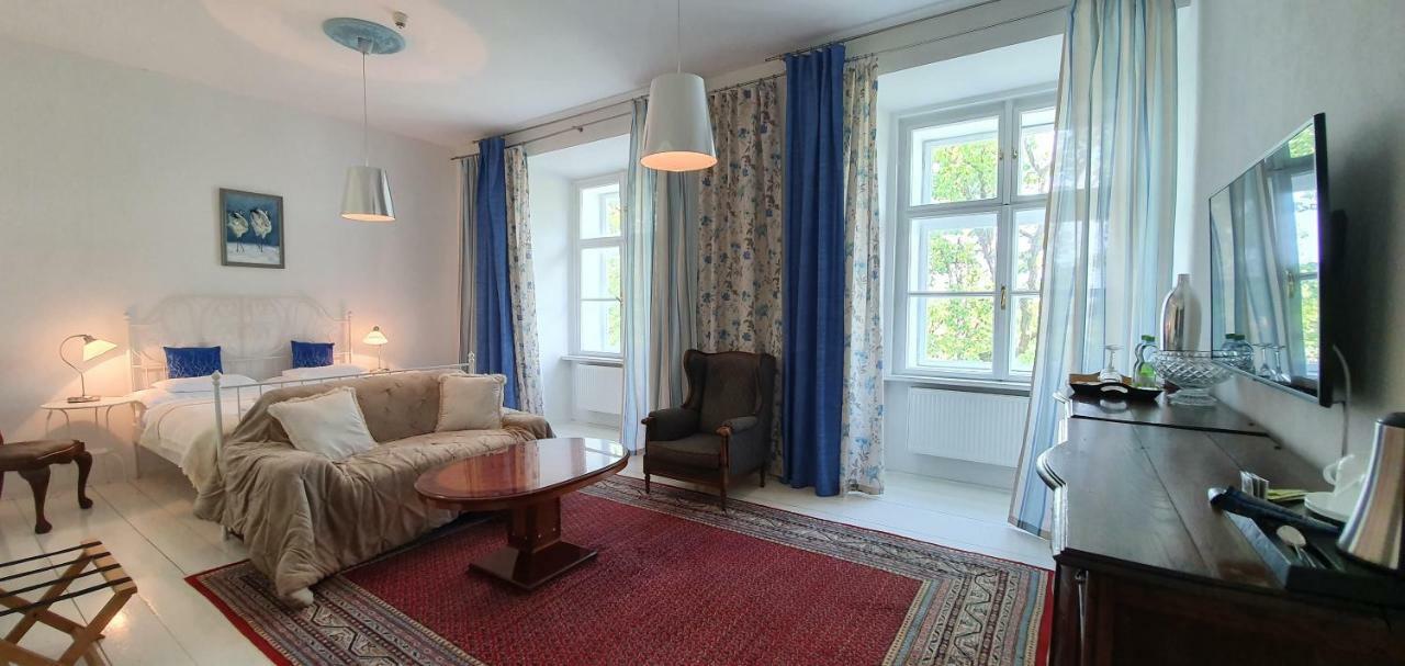 Hotel Zamek Napajedla Zewnętrze zdjęcie